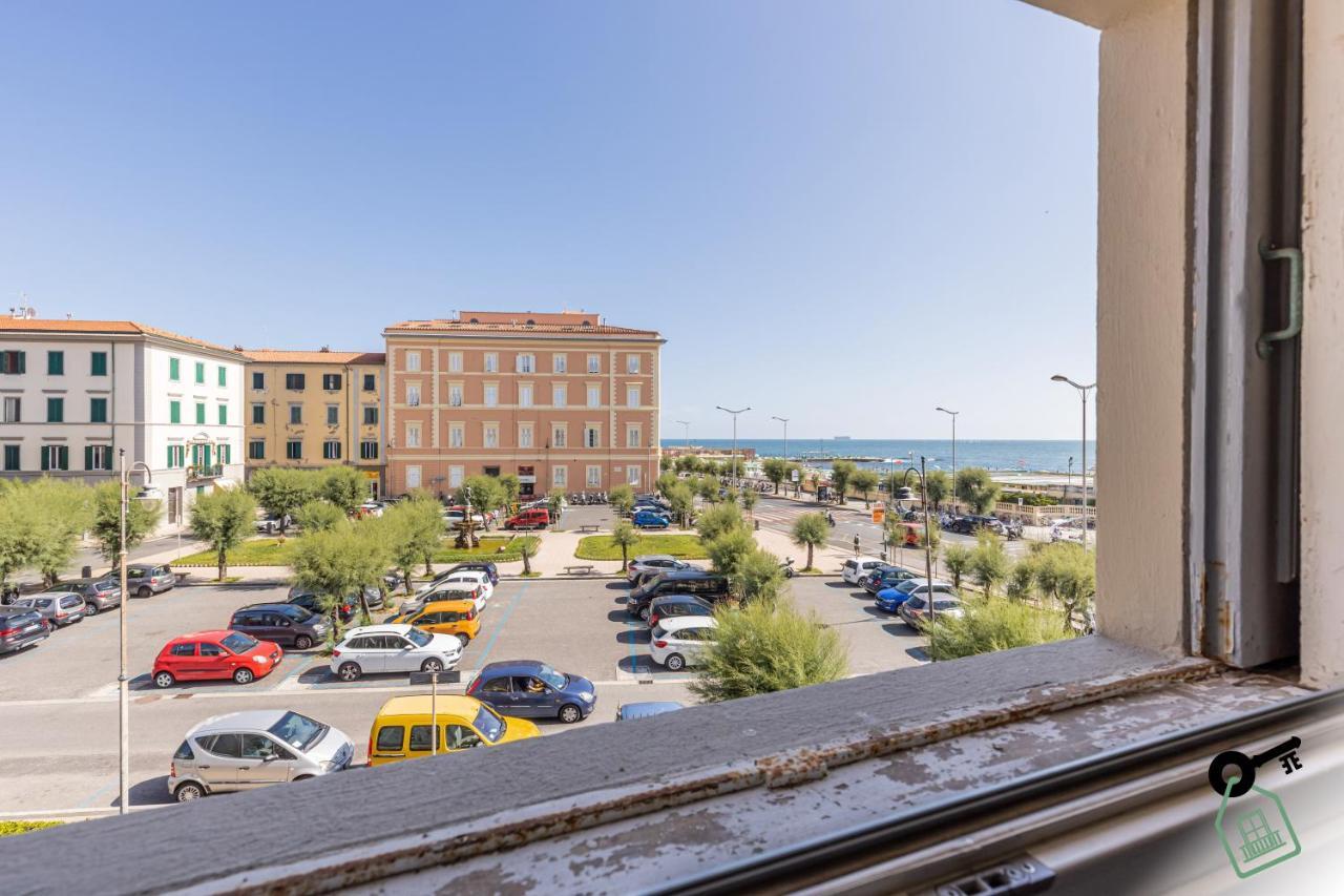 Hotel Rooms Ліворно Екстер'єр фото